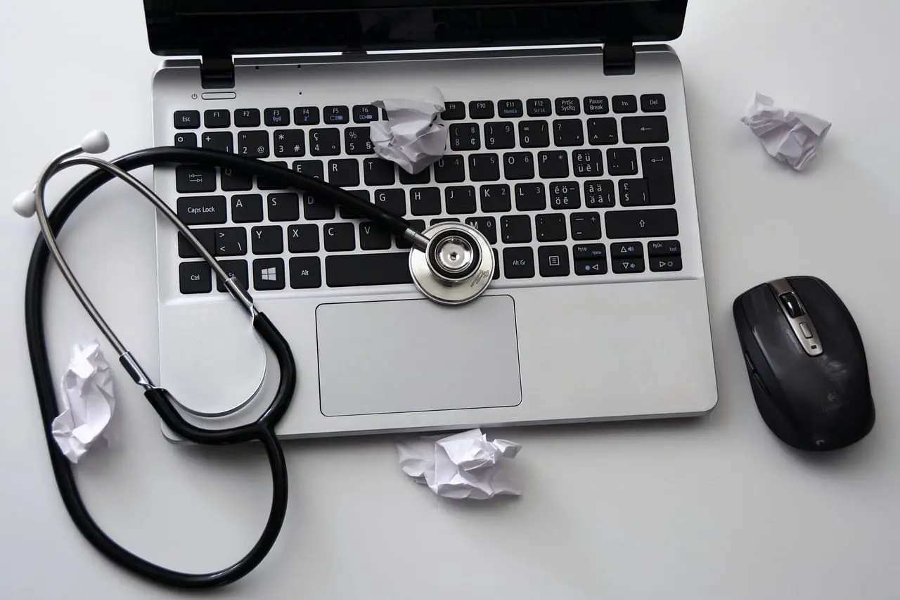 laptop, mouse, stethoscope, notebook, keyboard, computer, problems, help, support, keys, portable device, work, write, repair, table, technology, home office, workplace, pc doctor, stethoscope, stethoscope, stethoscope, stethoscope, stethoscope